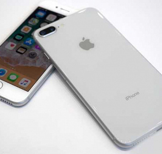 Власти США попросили Apple включить в iPhone несуществующий FM-модуль