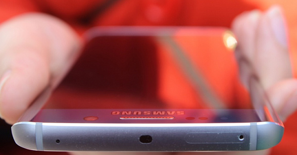 Samsung Galaxy S6 и S6 edge сильно упали в цене