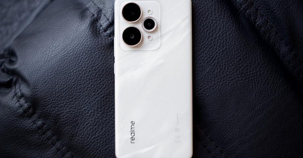 Смартфон realme 15 Pro можно получить бесплатно. Достаточно сделать пару простых действий и немного подождать