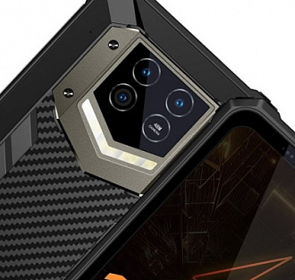 Китайское чудо: полукилограммовый смартфон Oukitel WP15 5G