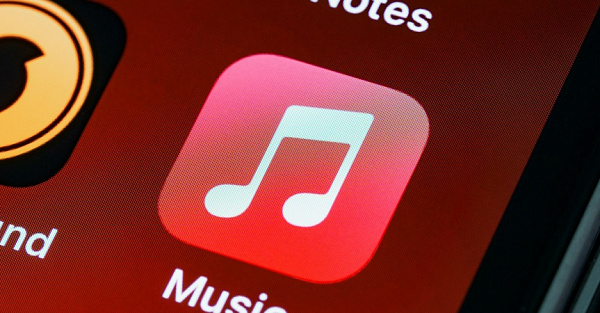 Apple позволила переносить треки в Apple Music из других сервисов