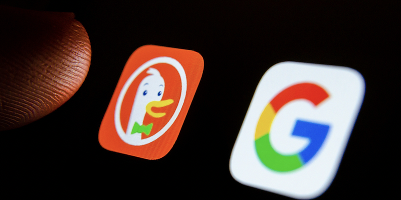 DuckDuckGo аномально растет и готов потеснить Google и Яндекс. Людей достала реклама