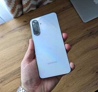 Обзор Samsung Galaxy A36 5G на One UI 7: умный, красивый, и стоит недорого