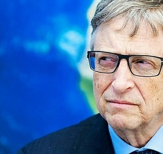 Билл Гейтс рассказал, каким смартфоном пользуется. Это не Surface и не iPhone