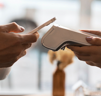 В России вовсю тестируется ещё один полный аналог Apple Pay