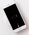 Apple представит iPhone с беспроводной зарядкой в 2017 году