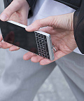 BlackBerry KEY2 — уникальный смартфон с QWERTY клавиатурой