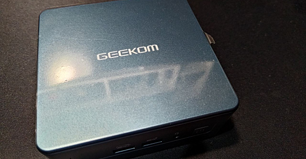 Обзор и тестирование Geekom Mini IT13: компактный компьютер для дома, офиса и даже игр