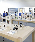Apple обновляет штат сотрудников розничных магазинов