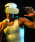 Xiaomi представила шлем виртуальной реальности Mi VR